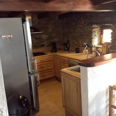 House With 2 Bedrooms In 20 Km From The Beach Ferienhaus Volpajola