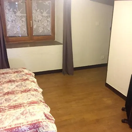 Ferienhaus House With 2 Bedrooms In 20 Km From The Beach *