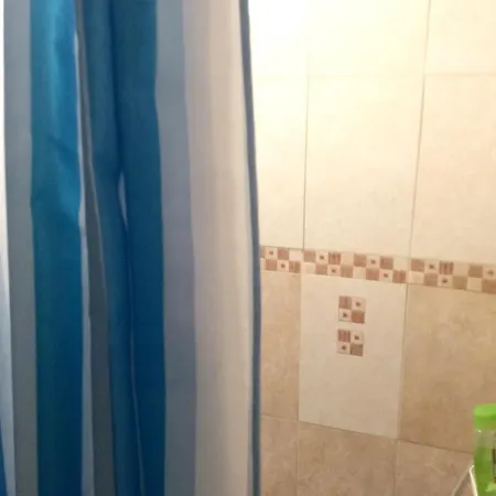 House With 2 Bedrooms In 20 Km From The Beach Ferienhaus Volpajola